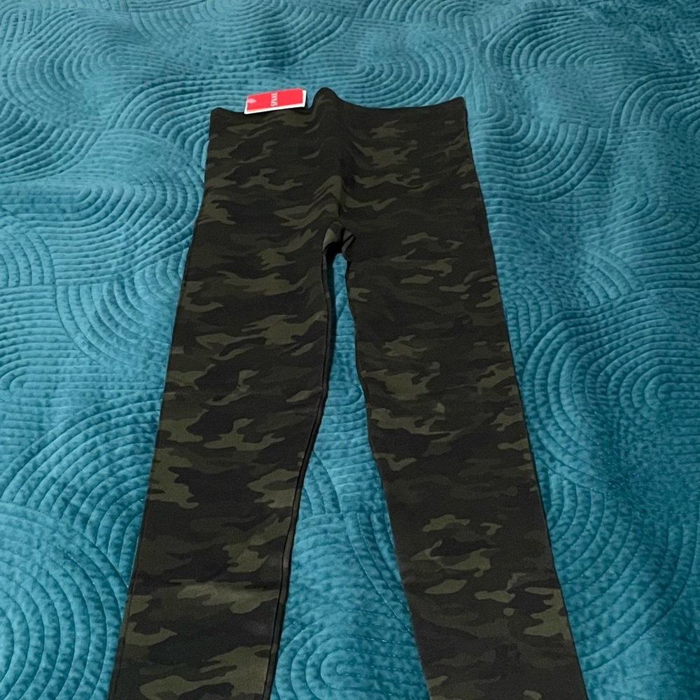 Green Camo Spanx Look At Me Leggings- XS